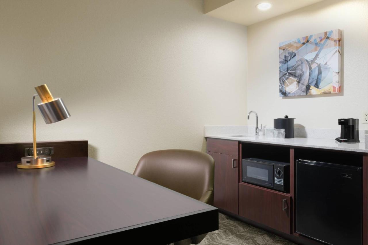 Springhill Dallas Addison/quorum Drive 3* Addison